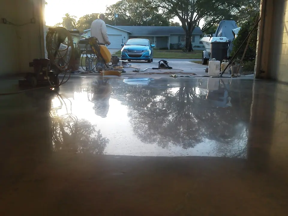 St. Petersburg Garage Concrete Floor Restoration and Polishing